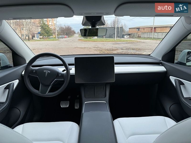 Позашляховик / Кросовер Tesla Model Y 2022 в Пирятині