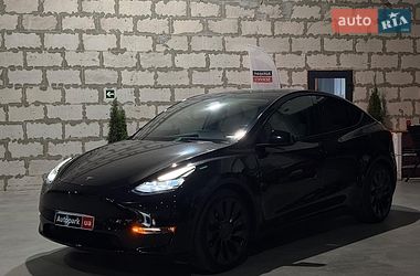 Позашляховик / Кросовер Tesla Model Y 2023 в Львові