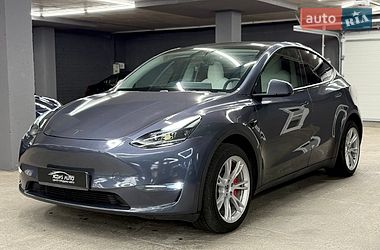 Позашляховик / Кросовер Tesla Model Y 2020 в Харкові