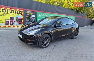 Позашляховик / Кросовер Tesla Model Y 2024 в Полонному