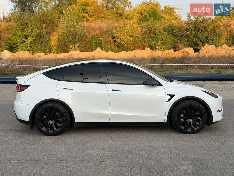 Внедорожник / Кроссовер Tesla Model Y 2022 в Харькове фото 11 Внедорожник / Кроссовер Tesla Model Y 2022 в Харькове