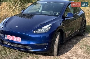 Позашляховик / Кросовер Tesla Model Y 2022 в Києві