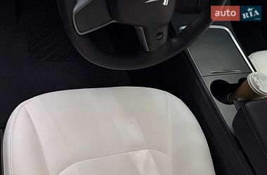Внедорожник / Кроссовер Tesla Model Y 2022 в Луцке