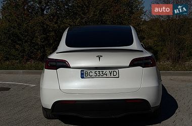 Позашляховик / Кросовер Tesla Model Y 2023 в Львові
