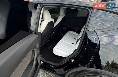 Позашляховик / Кросовер Tesla Model Y 2023 в Дніпрі фото 9 Позашляховик / Кросовер Tesla Model Y 2023 в Дніпрі