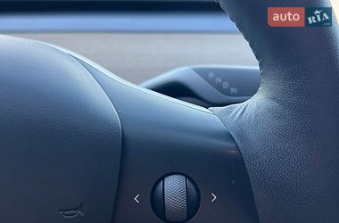 Позашляховик / Кросовер Tesla Model Y 2023 в Луцьку