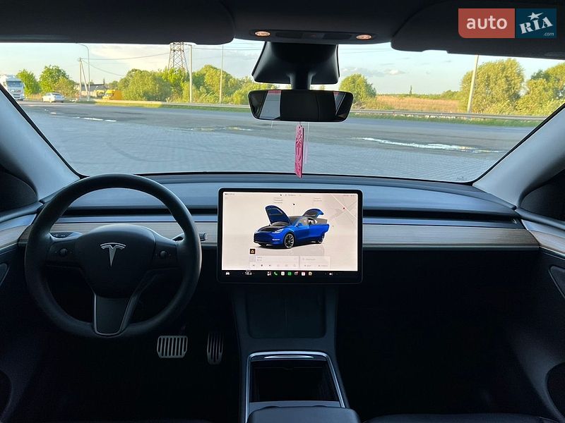 Позашляховик / Кросовер Tesla Model Y 2023 в Луцьку