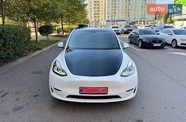 Внедорожник / Кроссовер Tesla Model Y 2021 в Киеве