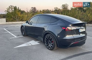Внедорожник / Кроссовер Tesla Model Y 2024 в Ирпене фото 3 Внедорожник / Кроссовер Tesla Model Y 2024 в Ирпене