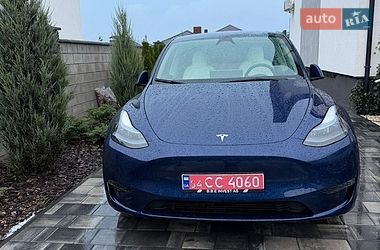 Позашляховик / Кросовер Tesla Model Y 2023 в Рівному