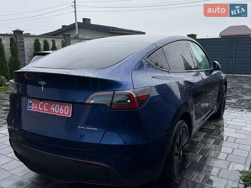 Позашляховик / Кросовер Tesla Model Y 2023 в Рівному