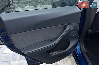 Позашляховик / Кросовер Tesla Model Y 2023 в Рівному