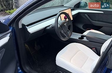 Позашляховик / Кросовер Tesla Model Y 2023 в Рівному