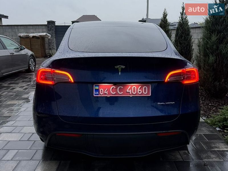 Позашляховик / Кросовер Tesla Model Y 2023 в Рівному
