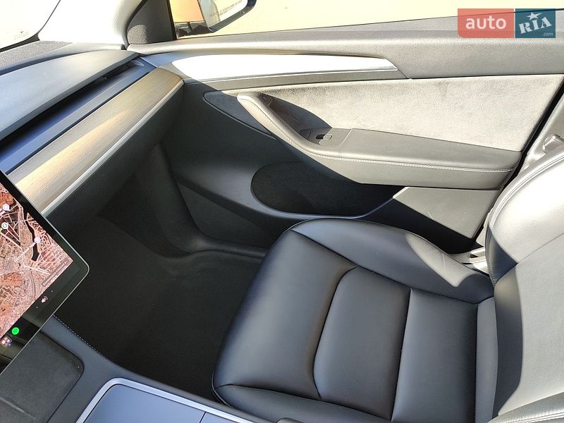 Позашляховик / Кросовер Tesla Model Y 2022 в Вінниці фото 14 Позашляховик / Кросовер Tesla Model Y 2022 в Вінниці