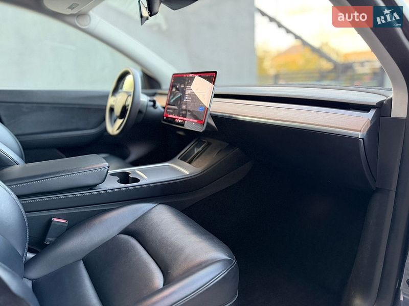 Позашляховик / Кросовер Tesla Model Y 2021 в Калинівці фото 14 Позашляховик / Кросовер Tesla Model Y 2021 в Калинівці