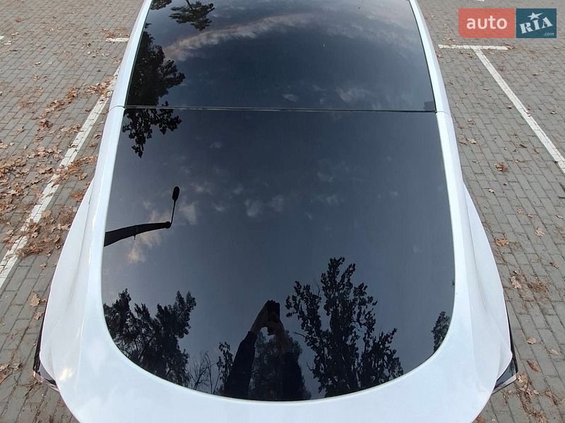 Внедорожник / Кроссовер Tesla Model Y 2023 в Буче
