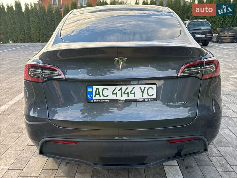 Позашляховик / Кросовер Tesla Model Y 2021 в Луцьку