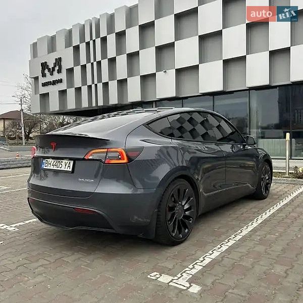 Внедорожник / Кроссовер Tesla Model Y 2022 в Одессе
