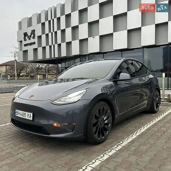 Внедорожник / Кроссовер Tesla Model Y 2022 в Одессе