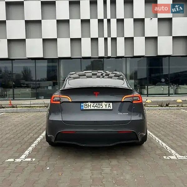 Позашляховик / Кросовер Tesla Model Y 2022 в Одесі фото 6 Позашляховик / Кросовер Tesla Model Y 2022 в Одесі