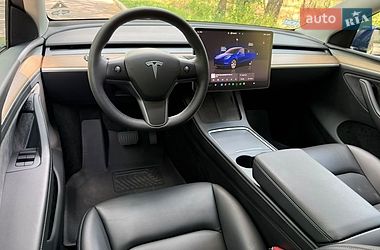 Позашляховик / Кросовер Tesla Model Y 2023 в Києві