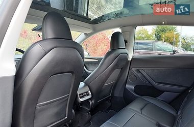 Внедорожник / Кроссовер Tesla Model Y 2023 в Львове