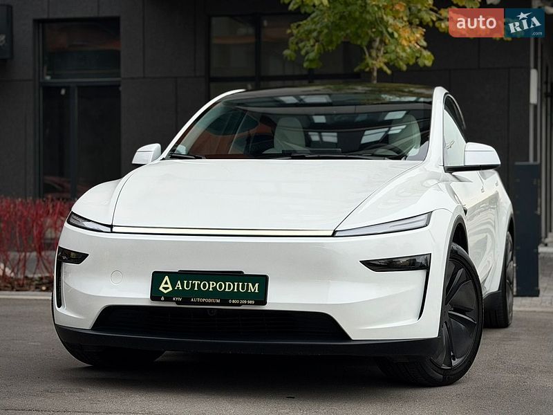Внедорожник / Кроссовер Tesla Model Y 2025 в Киеве
