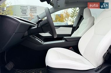 Внедорожник / Кроссовер Tesla Model Y 2025 в Киеве