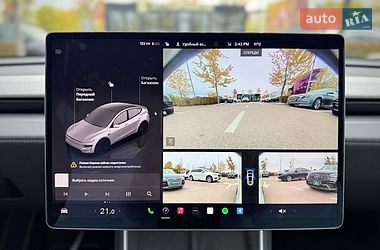 Внедорожник / Кроссовер Tesla Model Y 2025 в Киеве