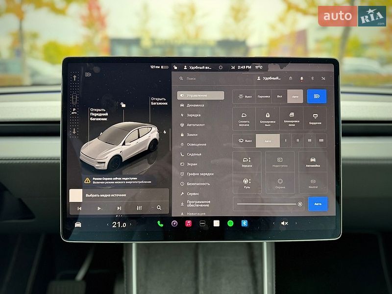 Внедорожник / Кроссовер Tesla Model Y 2025 в Киеве