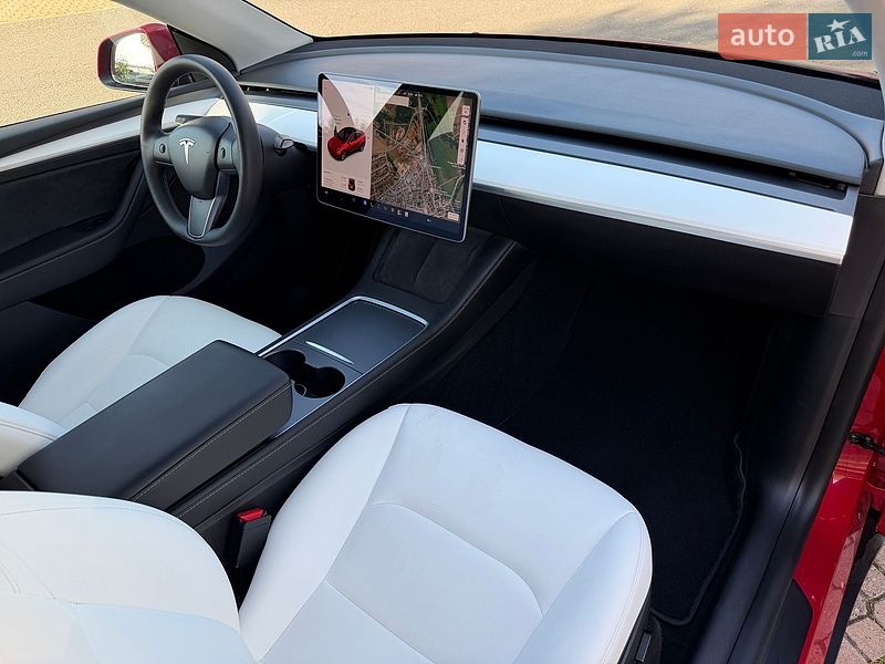 Позашляховик / Кросовер Tesla Model Y 2021 в Ковелі