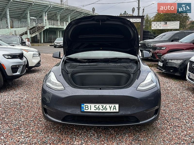Внедорожник / Кроссовер Tesla Model Y 2021 в Полтаве