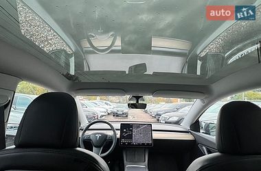 Внедорожник / Кроссовер Tesla Model Y 2021 в Полтаве