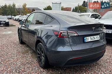 Внедорожник / Кроссовер Tesla Model Y 2021 в Полтаве
