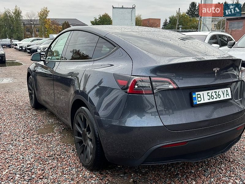 Внедорожник / Кроссовер Tesla Model Y 2021 в Полтаве