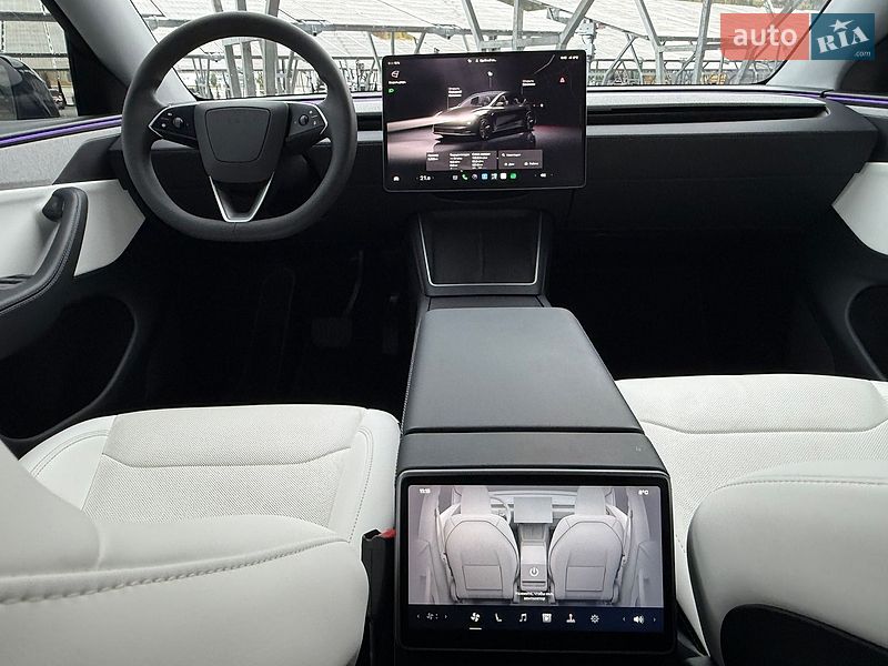 Позашляховик / Кросовер Tesla Model Y 2025 в Львові
