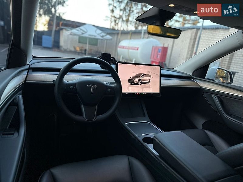 Внедорожник / Кроссовер Tesla Model Y 2022 в Виннице