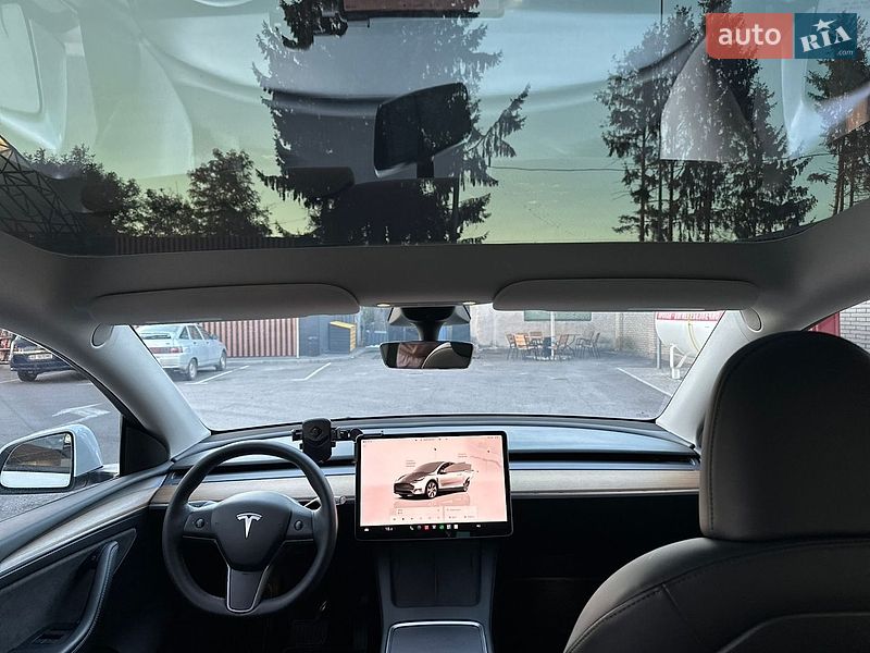 Внедорожник / Кроссовер Tesla Model Y 2022 в Виннице