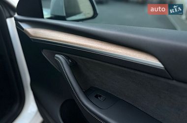 Внедорожник / Кроссовер Tesla Model Y 2022 в Виннице
