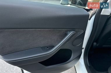Внедорожник / Кроссовер Tesla Model Y 2022 в Виннице