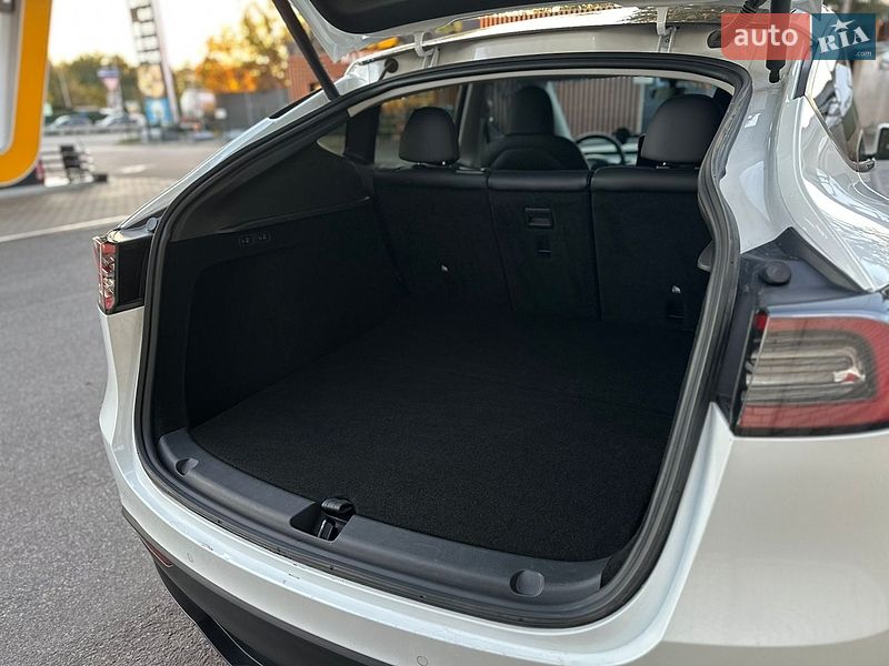 Внедорожник / Кроссовер Tesla Model Y 2022 в Виннице