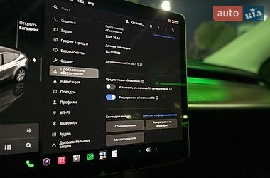 Внедорожник / Кроссовер Tesla Model Y 2022 в Виннице