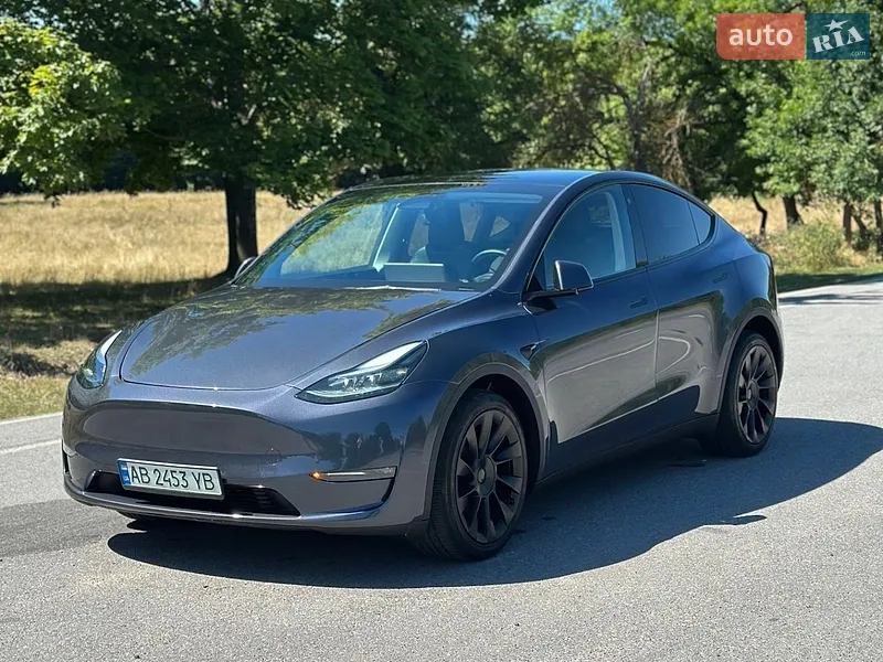 Tesla Model Y