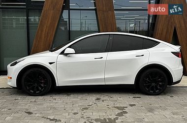 Внедорожник / Кроссовер Tesla Model Y 2020 в Луцке