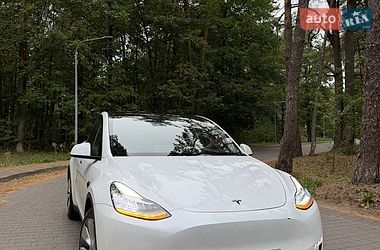 Позашляховик / Кросовер Tesla Model Y 2023 в Львові фото 5 Позашляховик / Кросовер Tesla Model Y 2023 в Львові