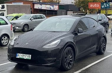 Внедорожник / Кроссовер Tesla Model Y 2022 в Киеве