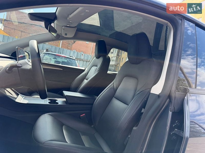 Позашляховик / Кросовер Tesla Model Y 2022 в Вінниці