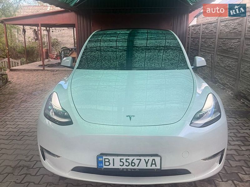 Внедорожник / Кроссовер Tesla Model Y 2023 в Полтаве