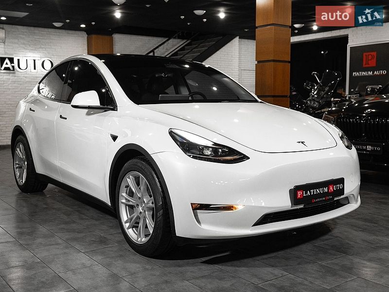 Внедорожник / Кроссовер Tesla Model Y 2023 в Одессе